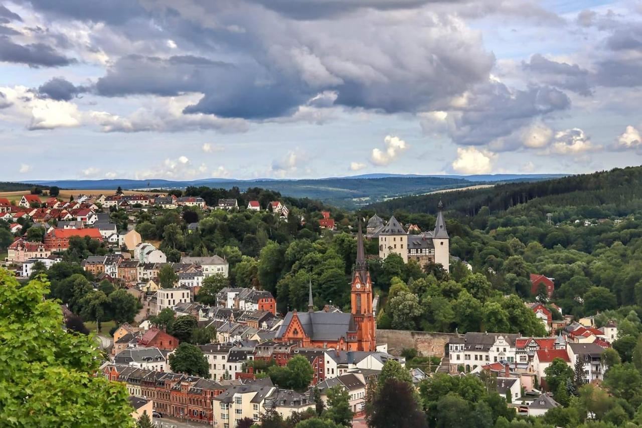 Ferienwohnung "Blick Mylau" - Naehe Freizeitpark Plohn & Weltgroesster Ziegelsteinbruecke ไรเคนบาค อิม โวกท์ลันด์ ภายนอก รูปภาพ